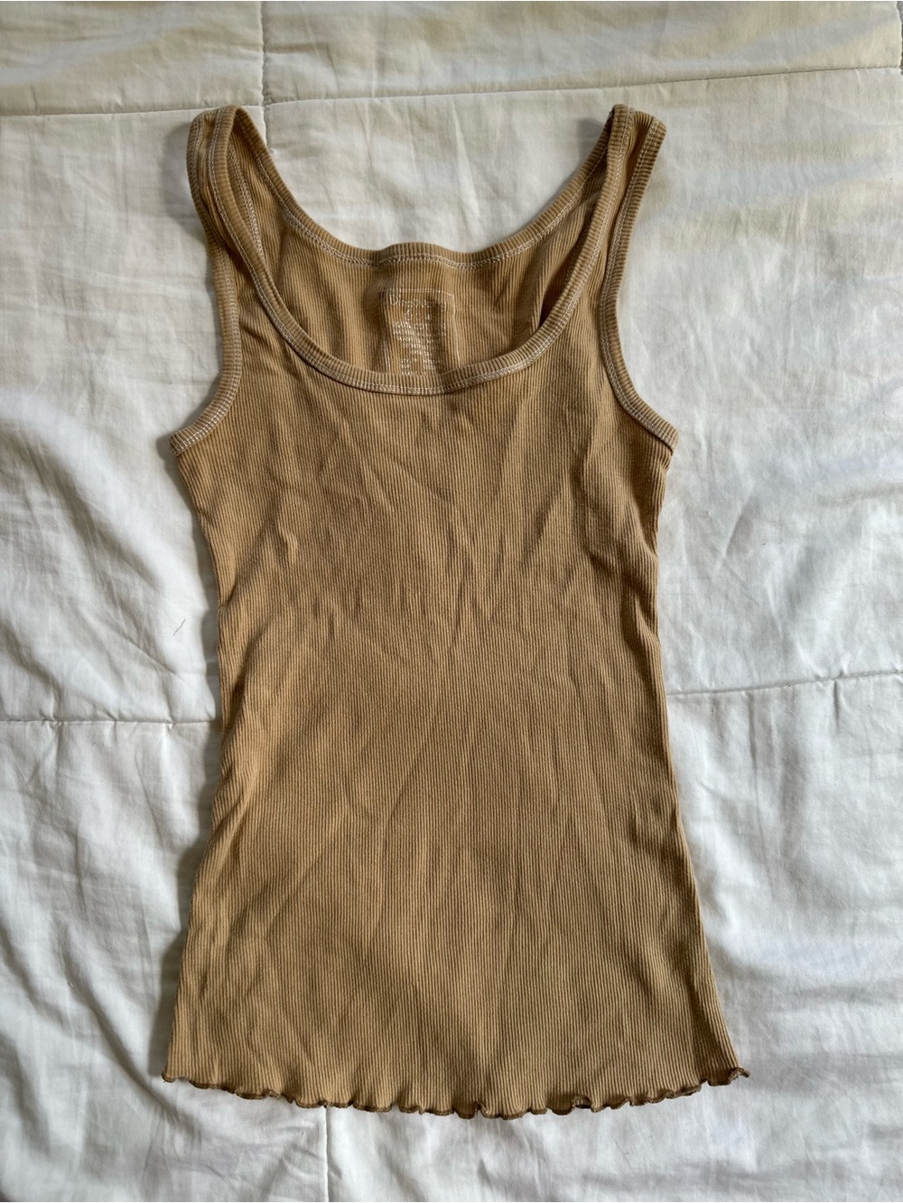 Discovery Y2K Cotton Ribbed Tank Top Beige Lettuce Hem Sleeveless Basic